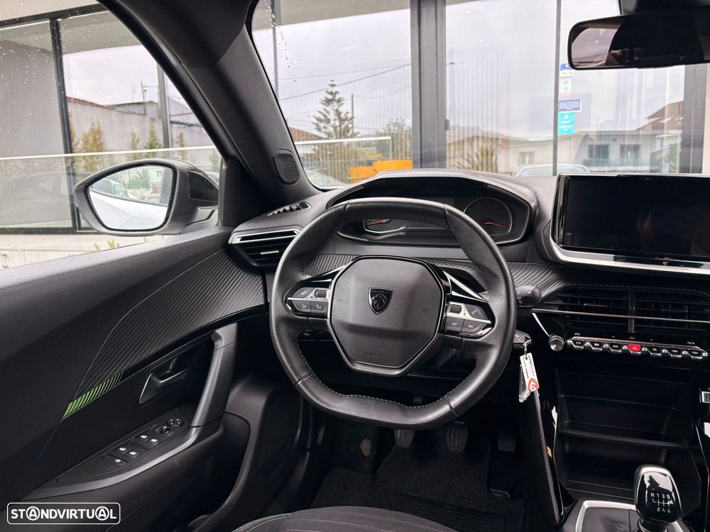 Peugeot 2008 1.2 PureTech Active Pack - 34