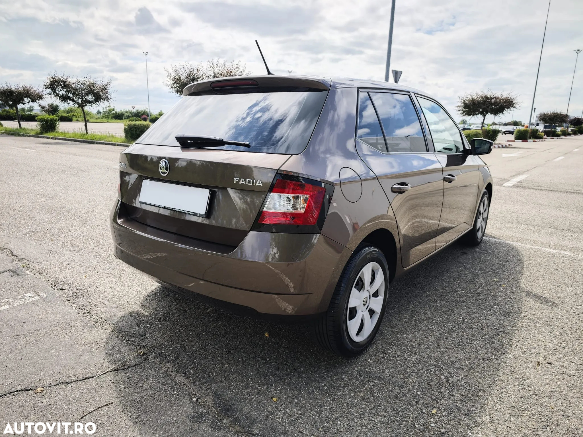 Skoda Fabia 1.0 TSI Style - 4
