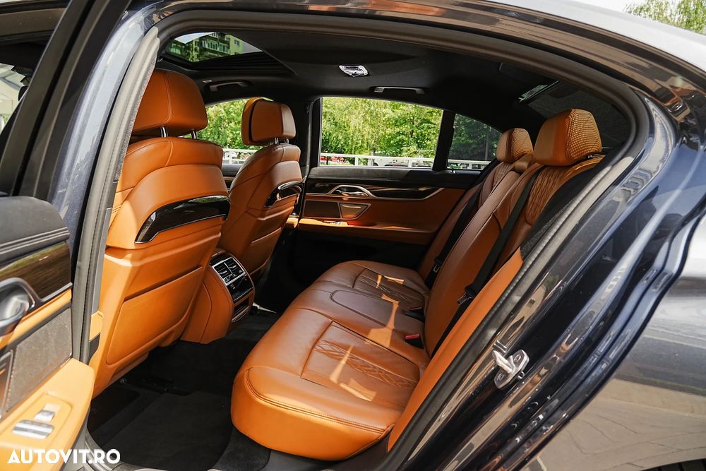 BMW Seria 7 730d xDrive - 9