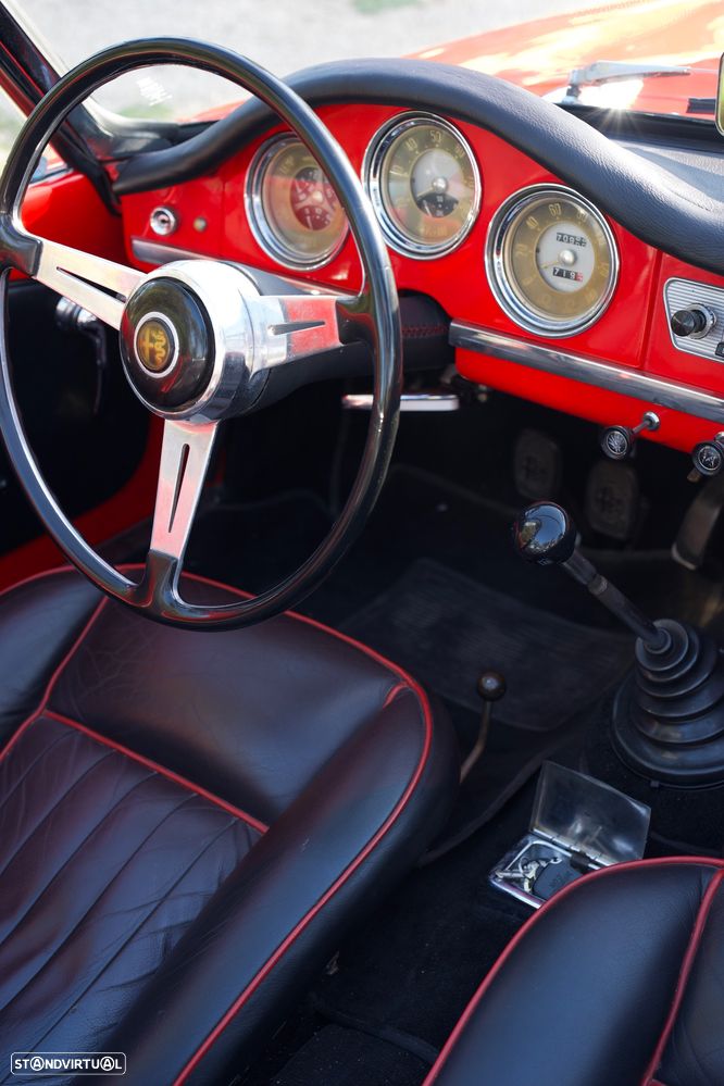 Alfa Romeo Giulia - 7