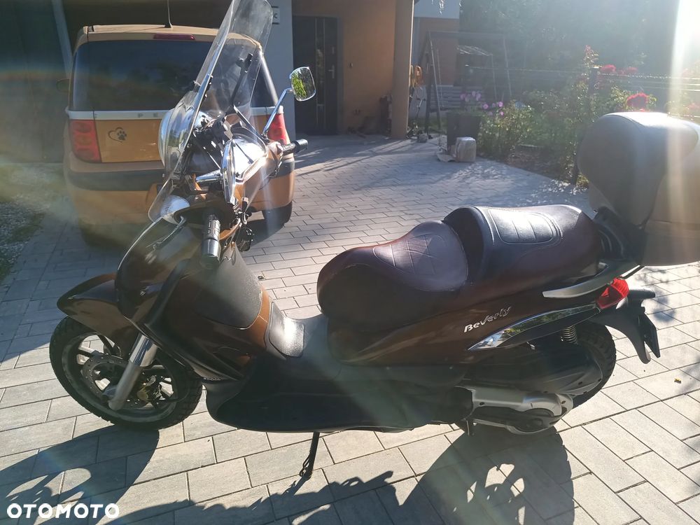 Piaggio Beverly - 10