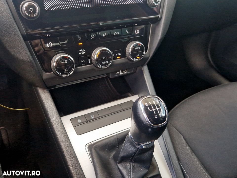 Skoda Octavia - 18