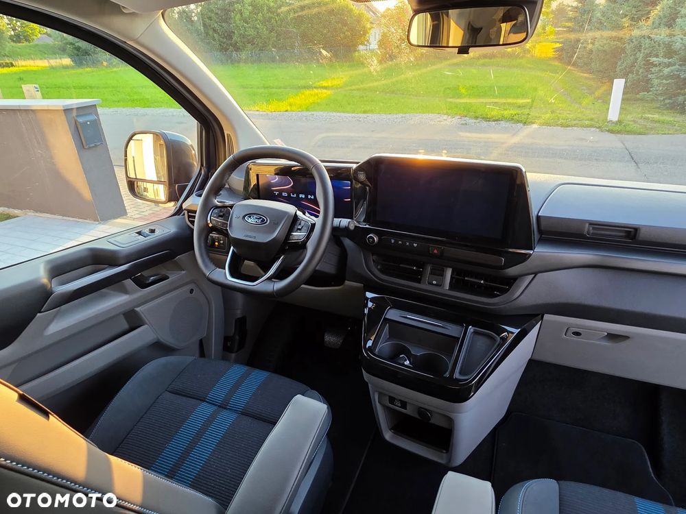 Ford Tourneo Custom 320 L1H1 VA Autm Sport - 8
