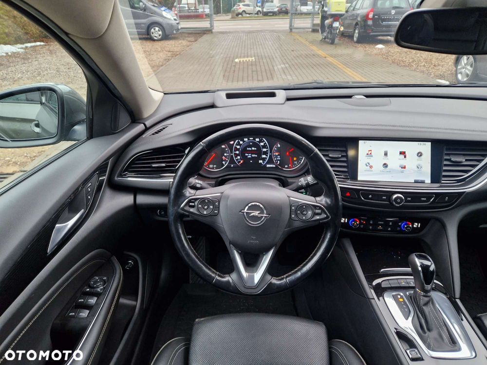 Opel Insignia 2.0 CDTI automatik Business Innovation - 39