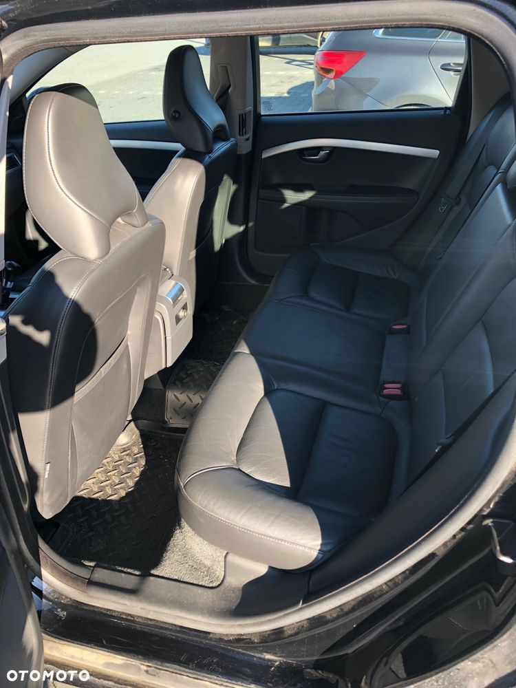 Volvo V70 D5 Edition Pro - 13
