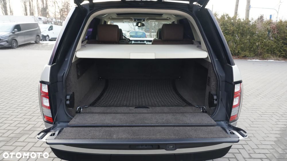 Land Rover Range Rover 4.4SD V8 LWB Vogue - 27