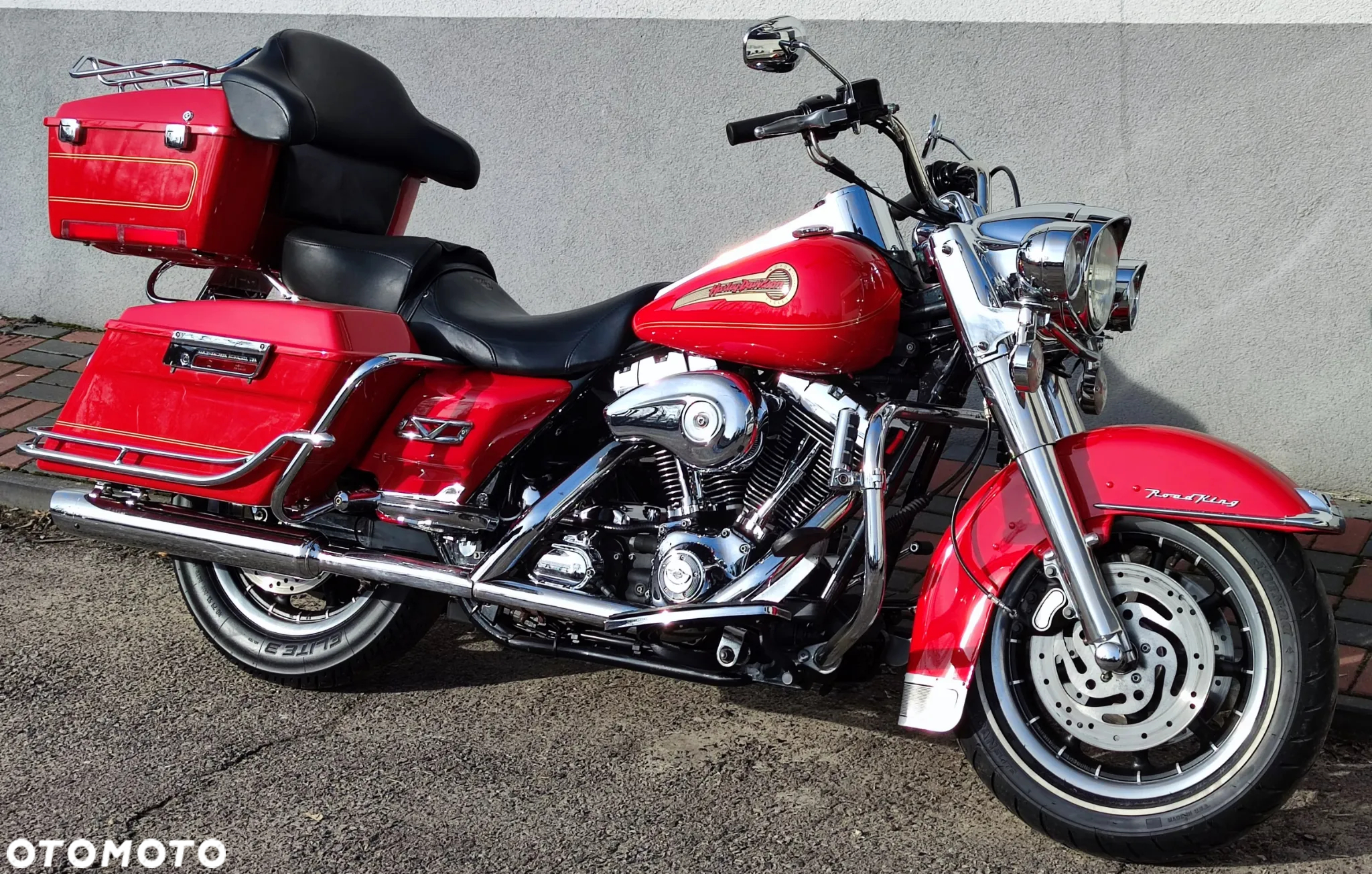 Harley-Davidson Touring Road King - 23