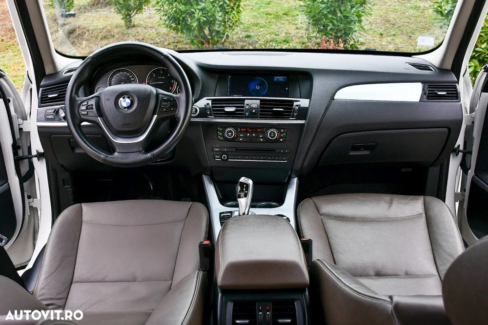 BMW X3 xDrive20d Aut. - 12