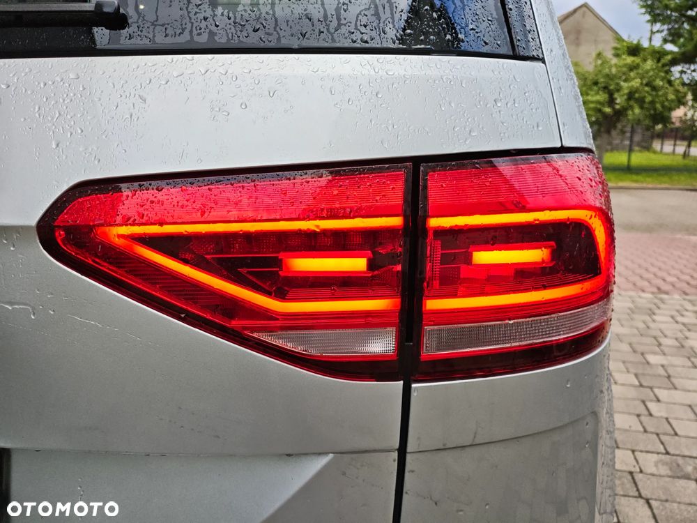 Volkswagen Touran 1.5 TSI ACT OPF Highline - 40