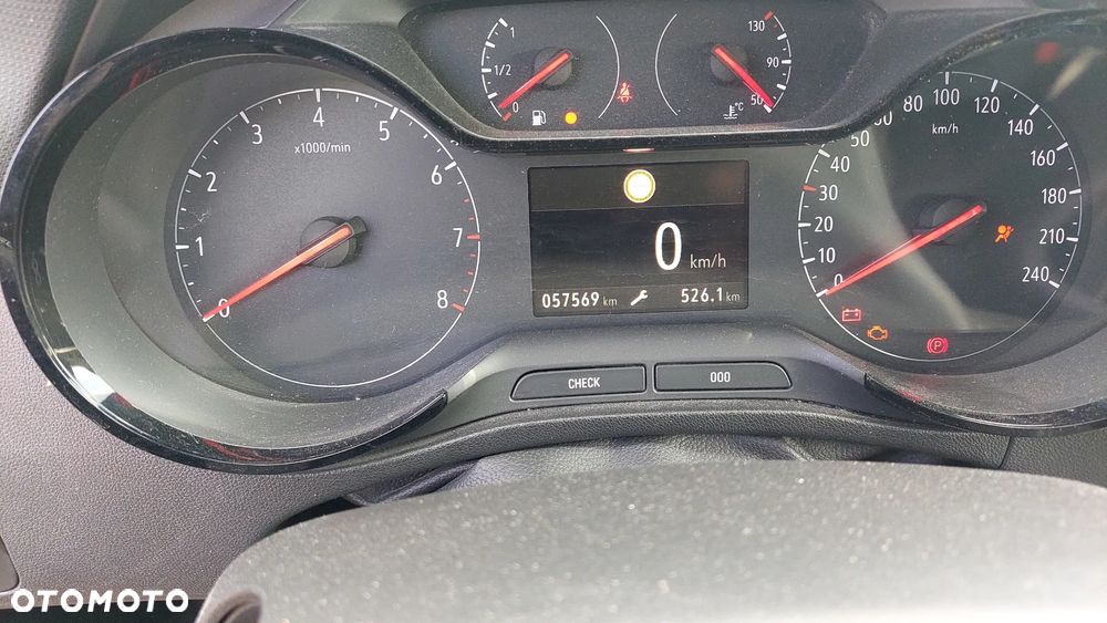 Opel Crossland X - 10