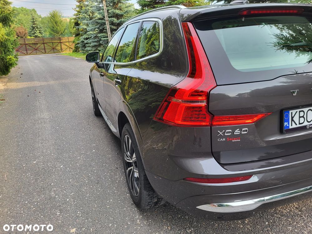 Volvo XC 60 B4 D AWD Plus Bright - 5