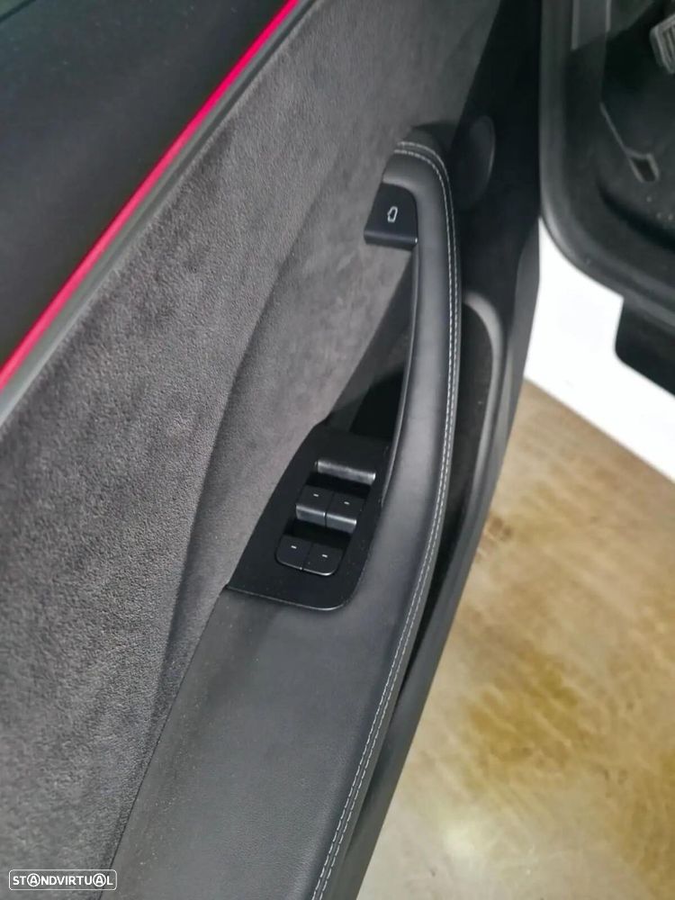 Tesla Model 3 Long Range Tração Integral - 28