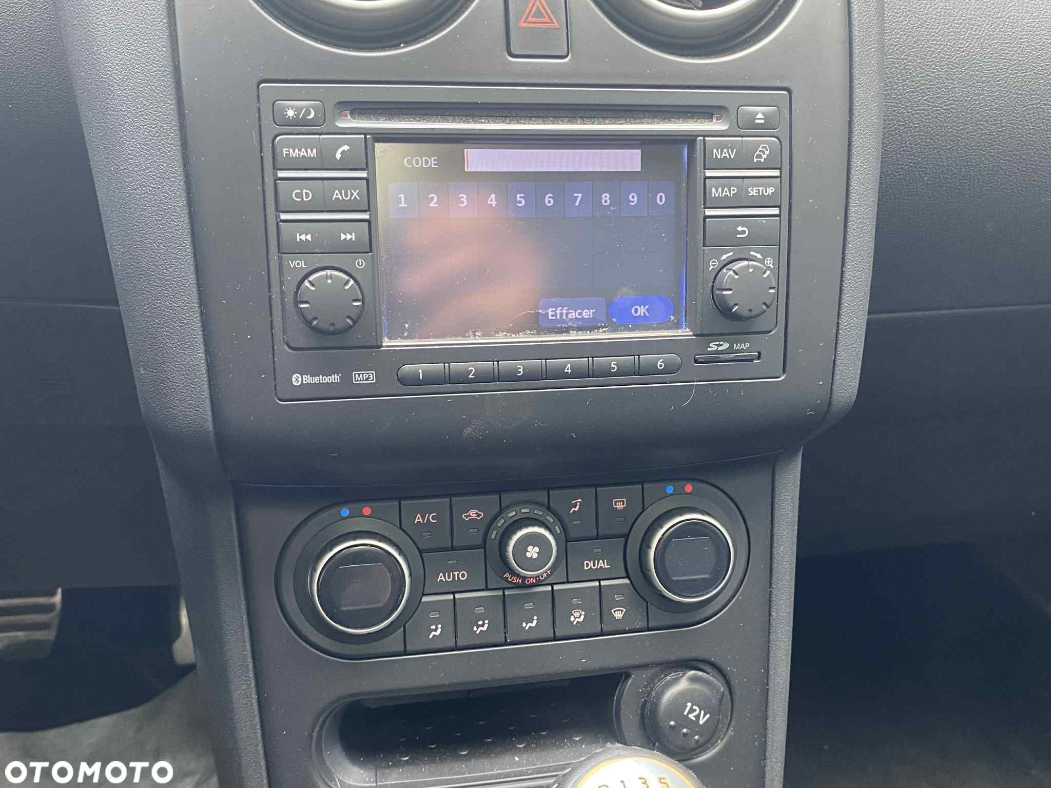Nissan Qashqai+2 - 21