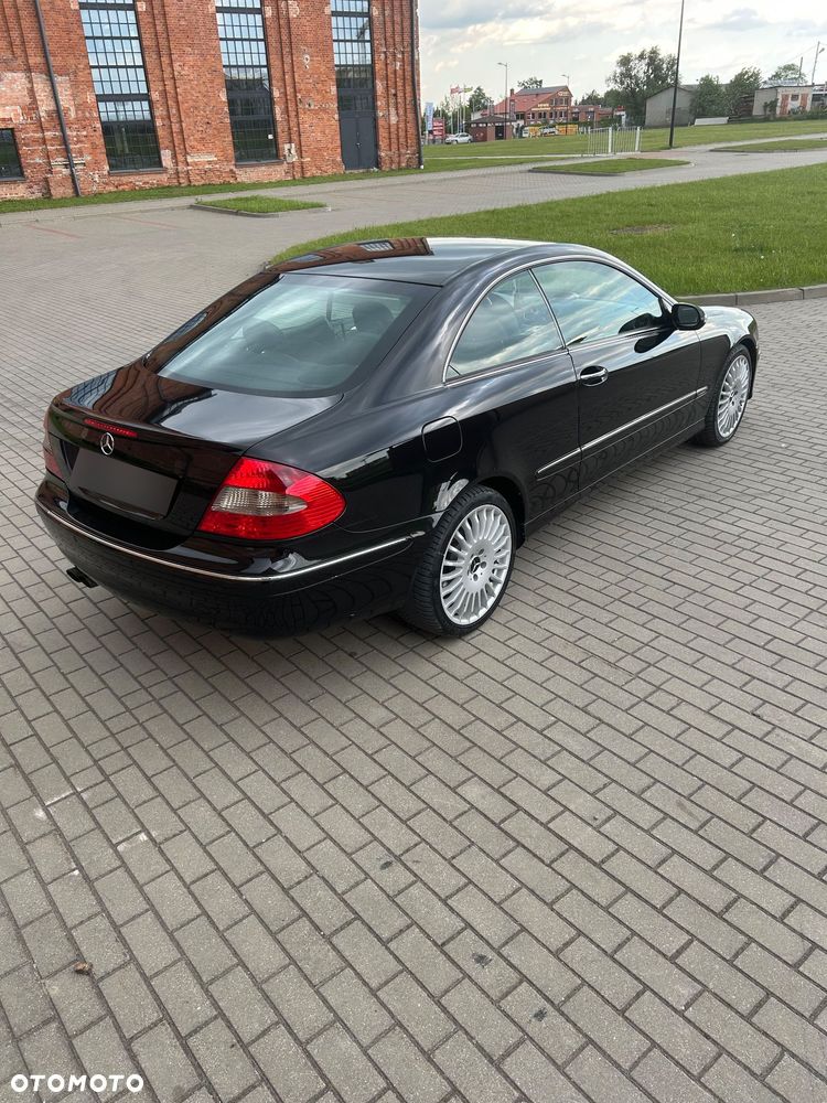 Mercedes-Benz CLK - 7