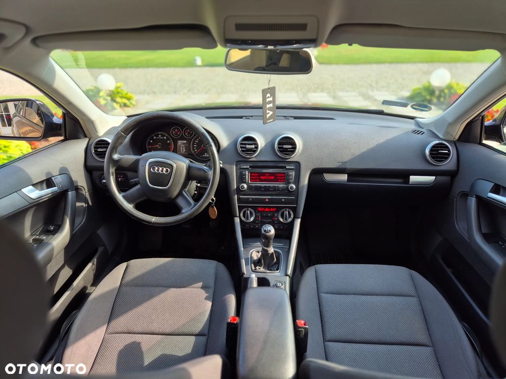 Audi A3 Sportback 1.6 Limited Edition - 11