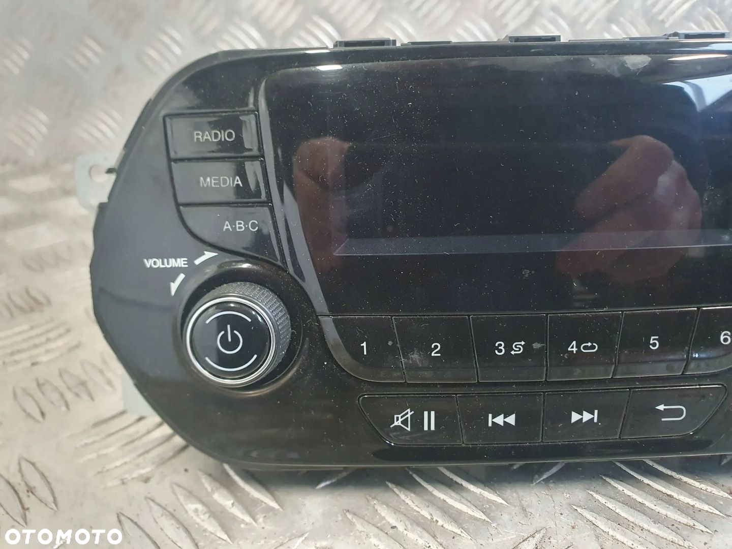 Fiat Tipo 2015-2020 Radio wyświetlacz - 3