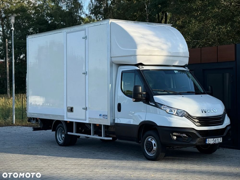 Iveco Daily 35C18 3.0 HPI 180KM / 2023 Rok Produkcji / Kontener 4,7m + Winda 750KG / 93.090KM PRZEBIEG / Automat Hi-Matic / ZAREJESTROWANY W PL - 4