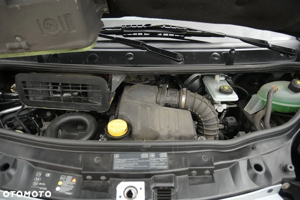 Renault Trafic FAP Passenger Black Edition - 37