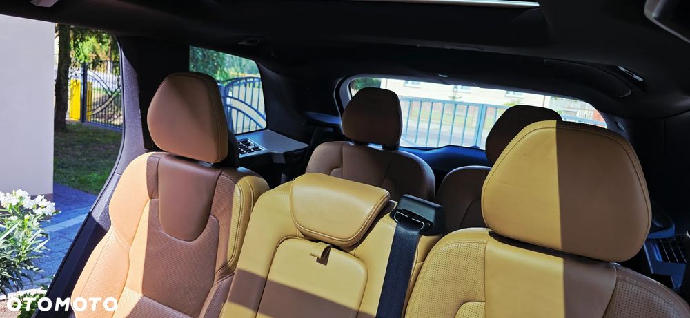 Volvo XC 90 D5 AWD Inscription 7os - 32