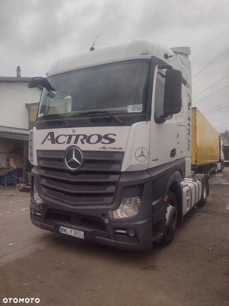Mercedes-Benz Actros - 1
