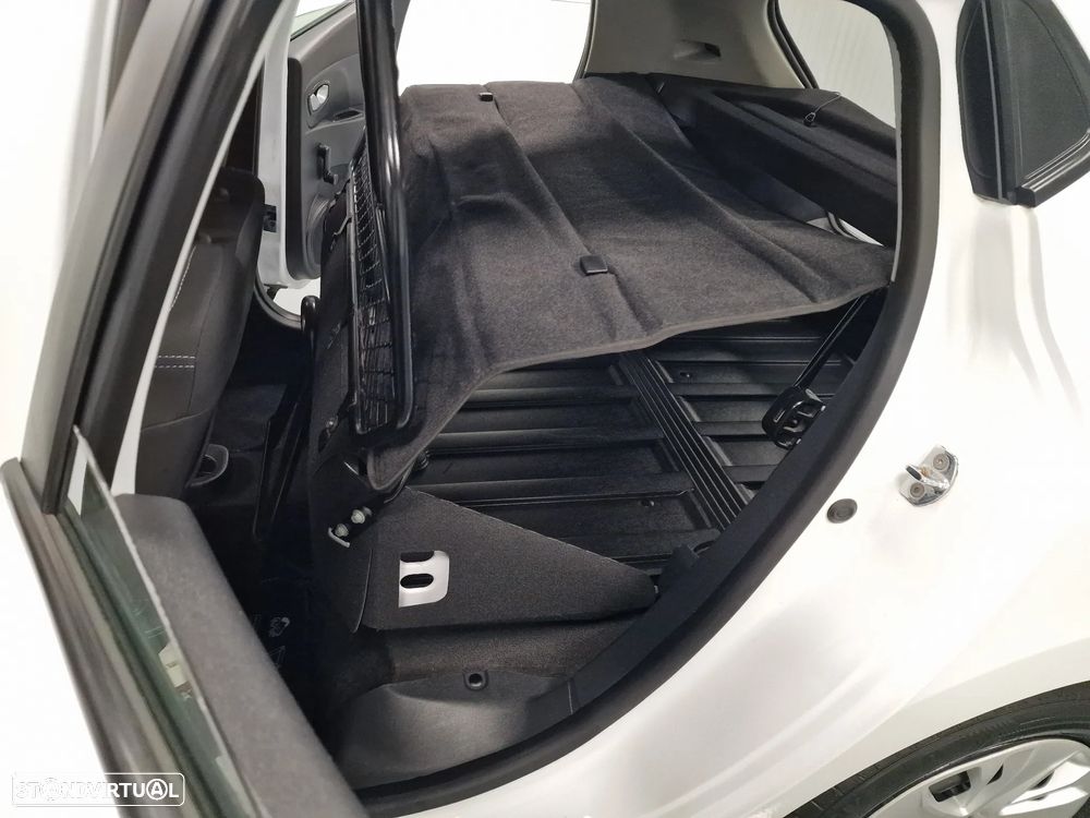 Renault CLIO SOCIETE 1.5 DCI 90CV INTENS GPS IVA DEDUTIVEL - 37