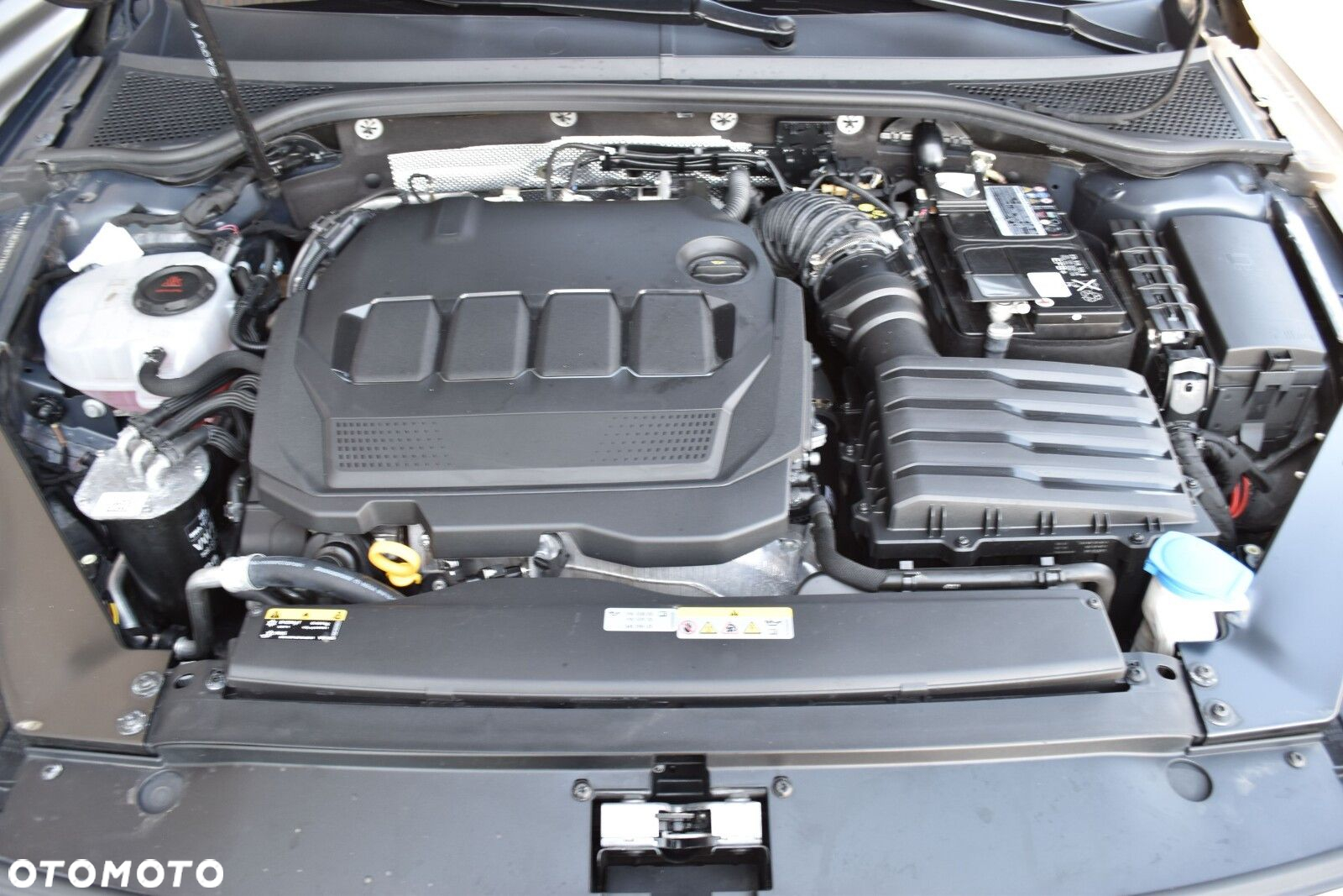 Volkswagen Passat 2.0 TDI EVO Elegance DSG - 40