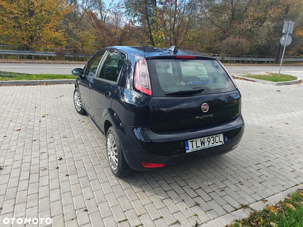 Fiat Punto 2012 - 16