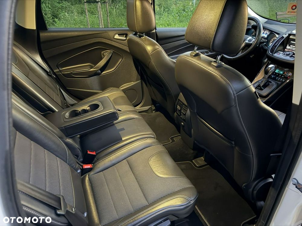 Ford Kuga - 29