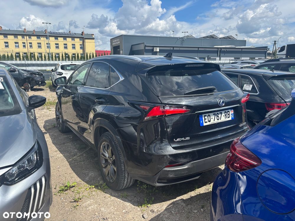 Lexus NX 300h E-FOUR F SPORT - 3