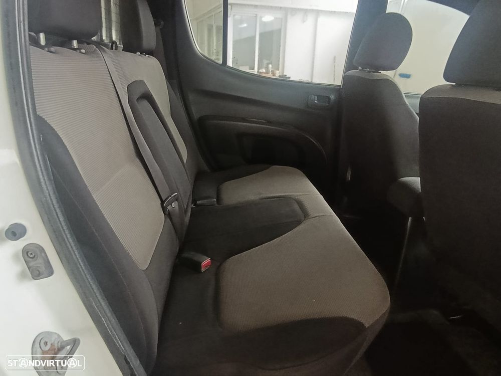 Mitsubishi L200 2.5 DI-D 4X4 C/Dupla - 16