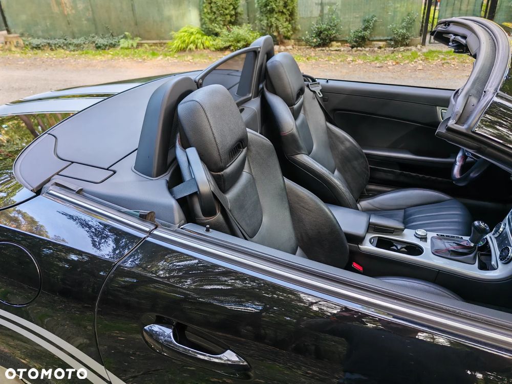 Mercedes-Benz SLK 200 (BlueEFFICIENCY) 7G-TRONIC - 41