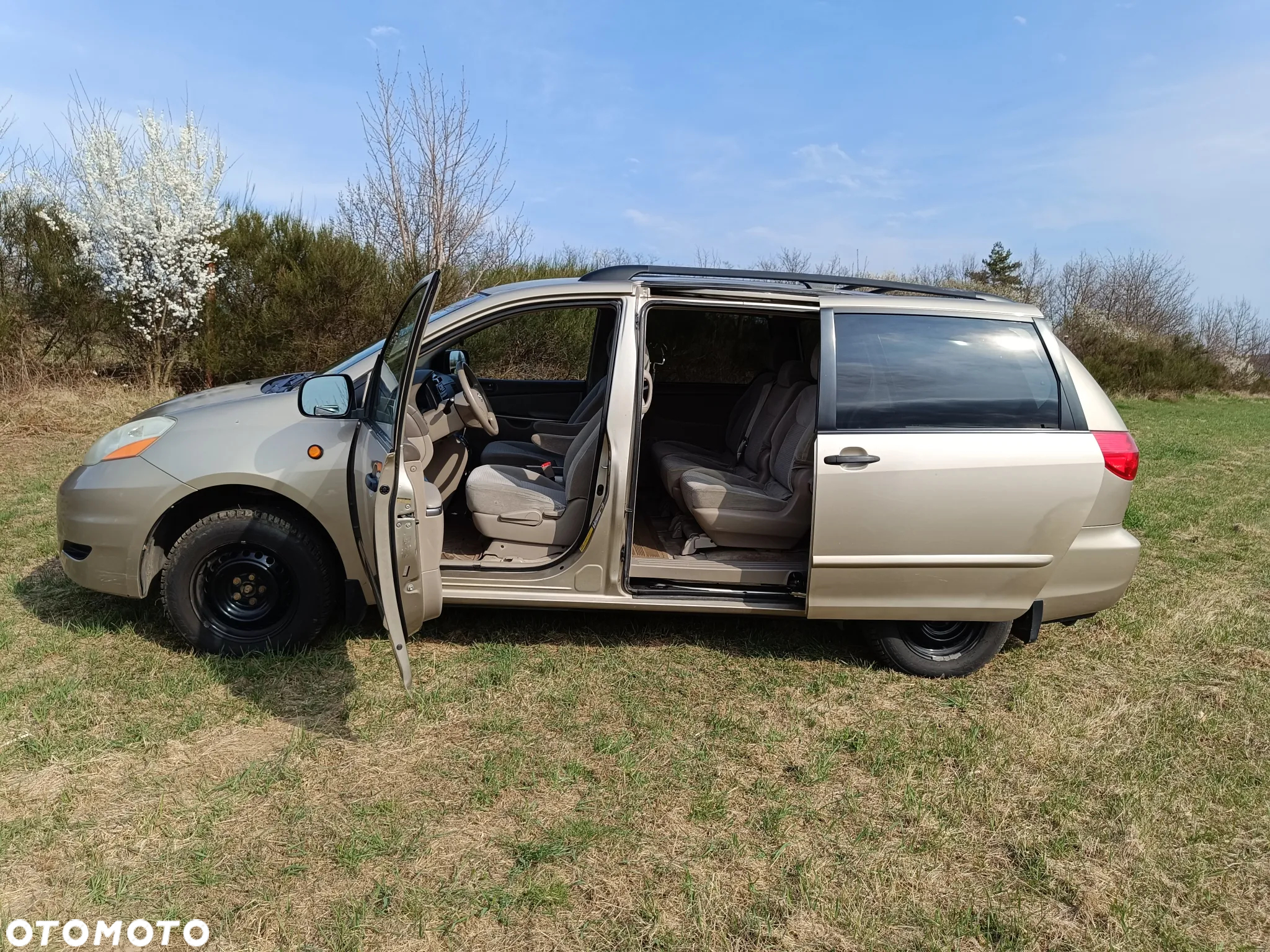 Toyota Sienna 3.5 V6 - 4