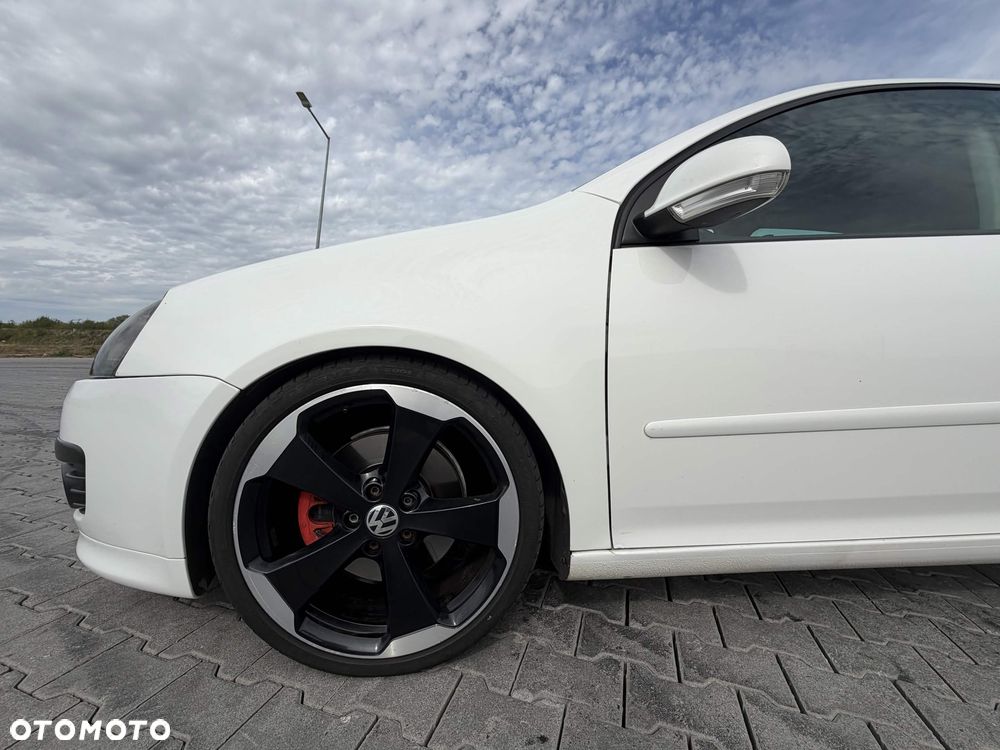 Volkswagen Golf 1.4 TSI GT - 24