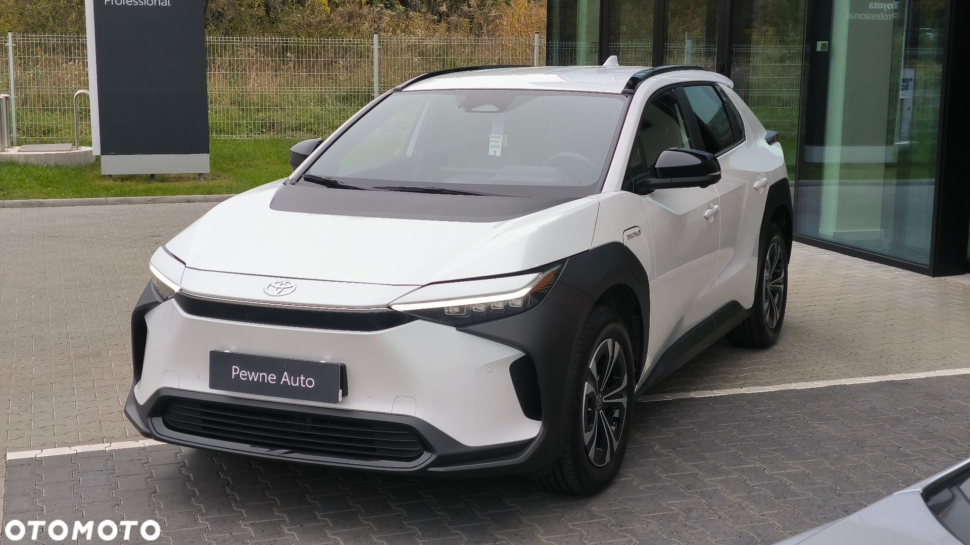 Toyota bZ4X 71.4kWh 4x4 Prestige - 3