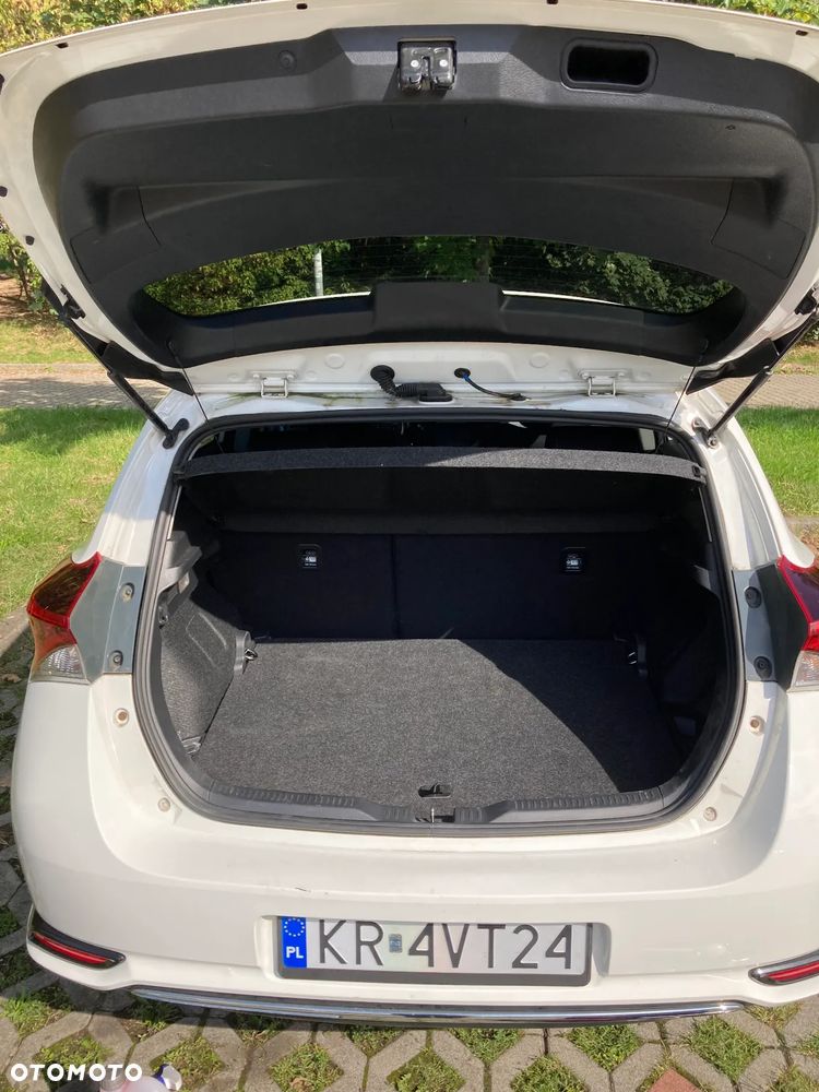 Toyota Auris 1.8 VVT-i Hybrid Automatik Edition - 11