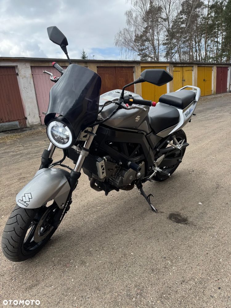 Suzuki SV - 4