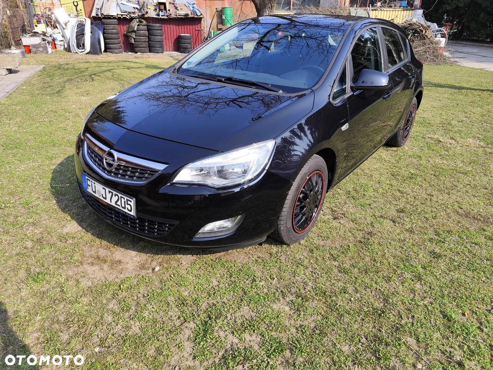 Opel Astra - 1