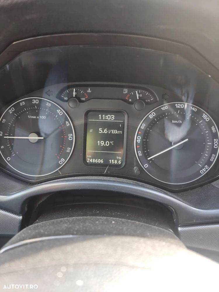 Skoda Octavia - 5