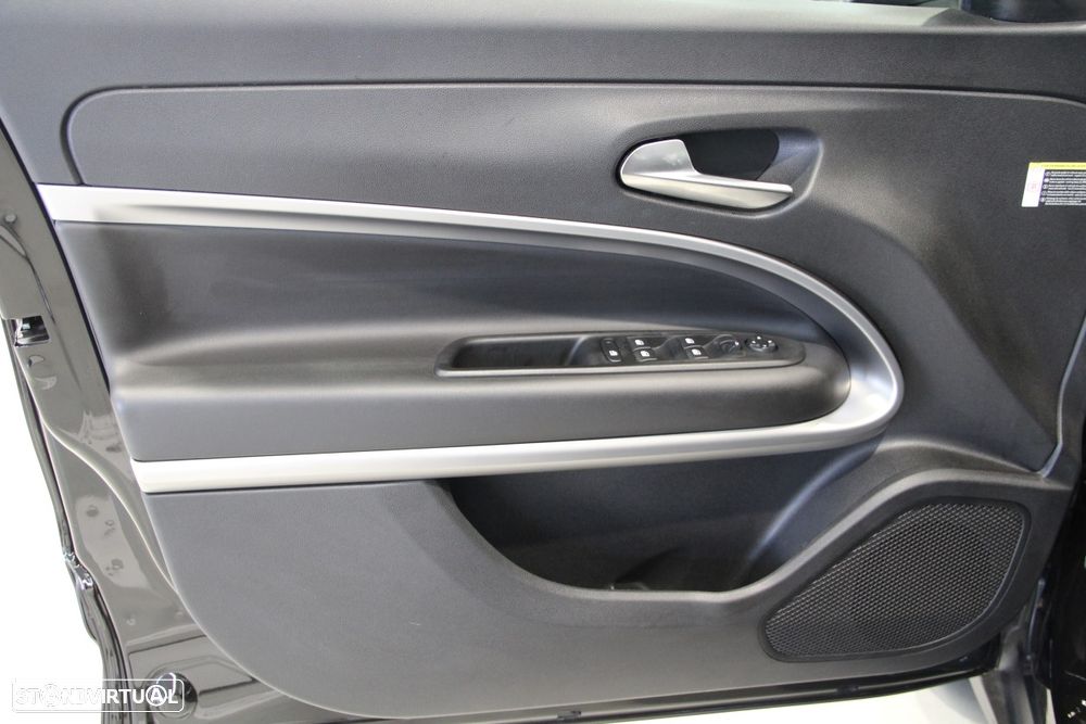 Jeep Avenger 1.2 GSE T3 Altitude - 5