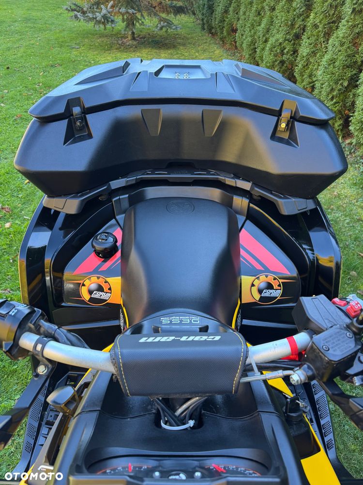 Can-Am Outlander - 8