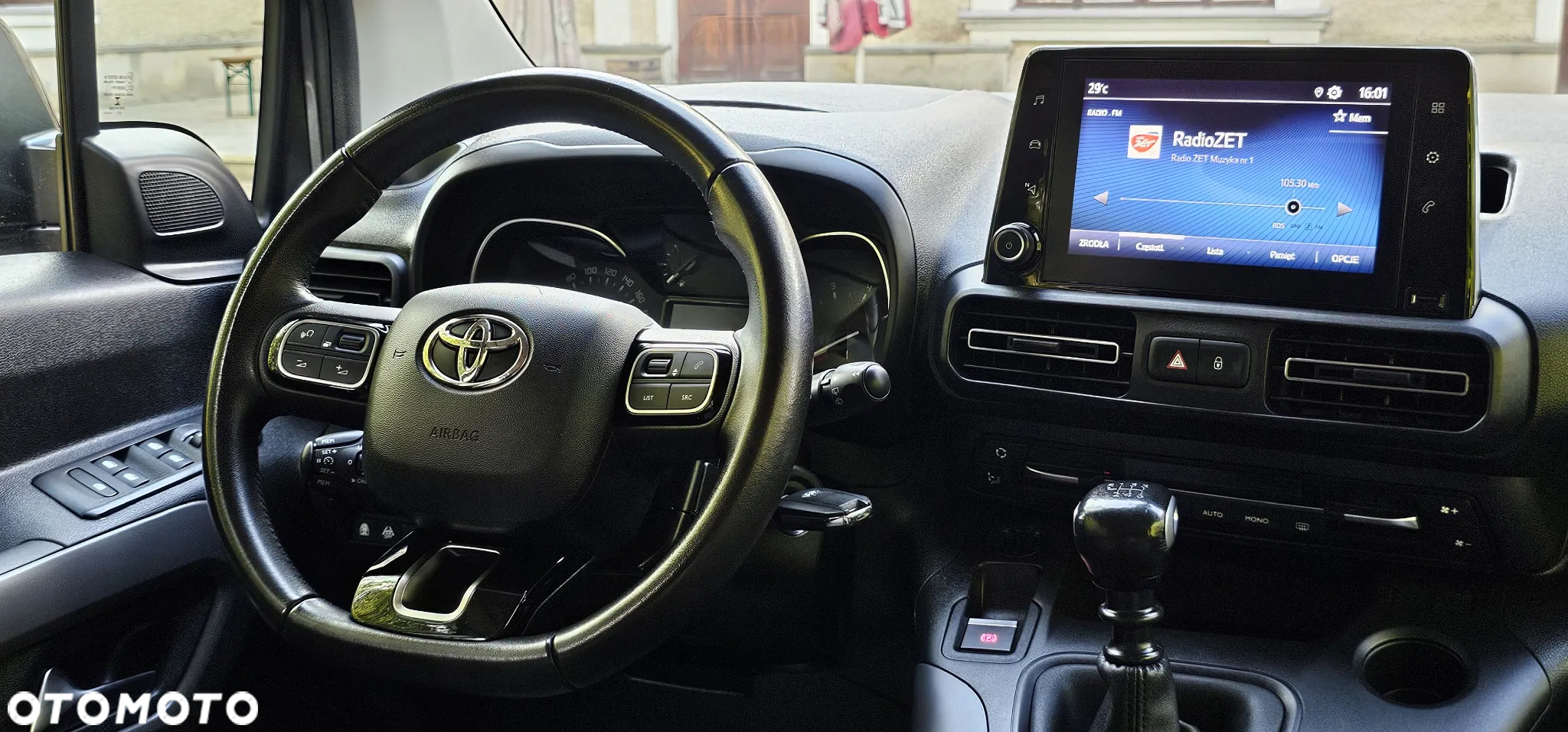 Toyota Proace City Verso 1.5 D-4D L2 Comfort - 38