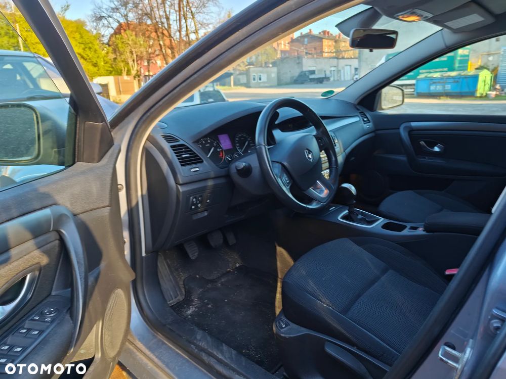 Renault Laguna 2.0 16V Expression - 9