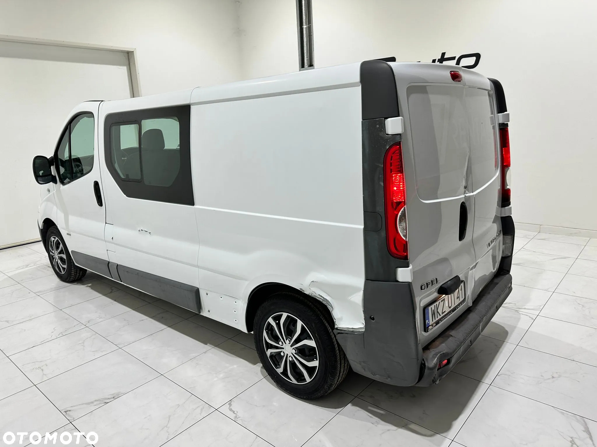 Opel VIVARO - 16