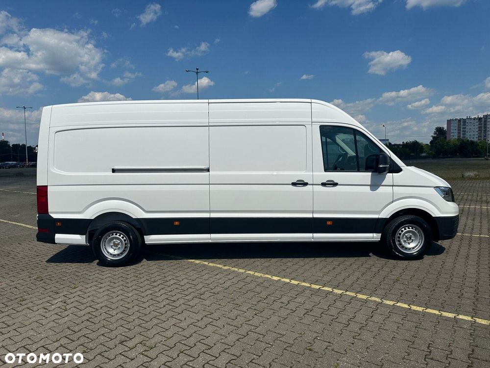 Volkswagen Crafter 35 2.0 TDI L4H3 4490 177KM AUTOMAT - 9