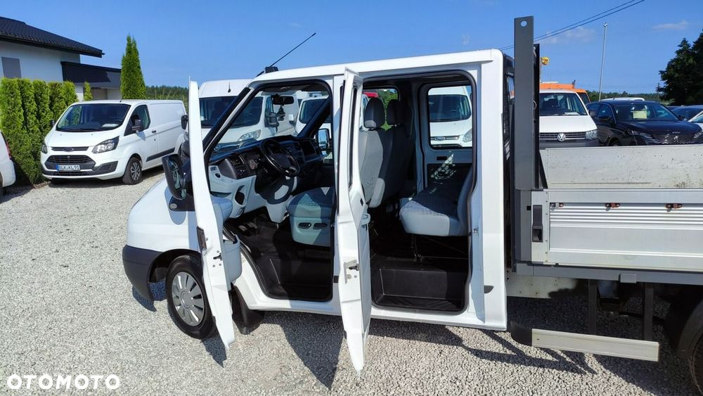 Ford Transit - 22