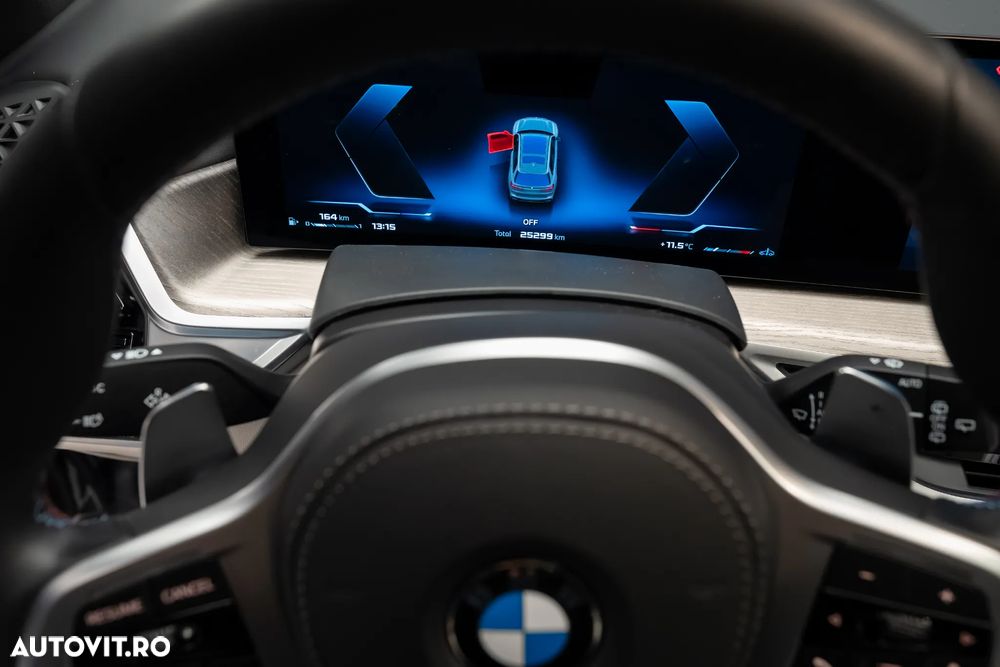 BMW X7 M60i xDrive AT MHEV - 26