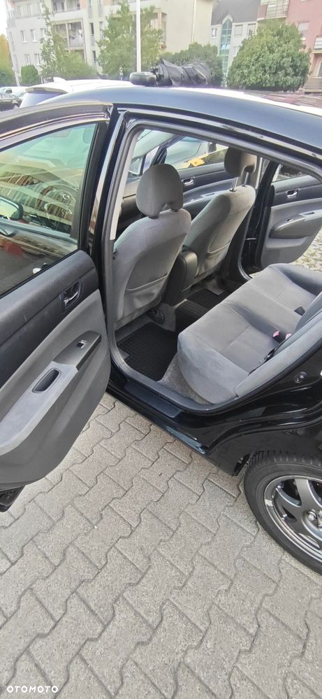 Toyota Prius - 6
