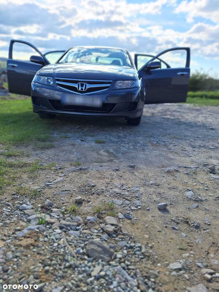 Honda Accord - 1