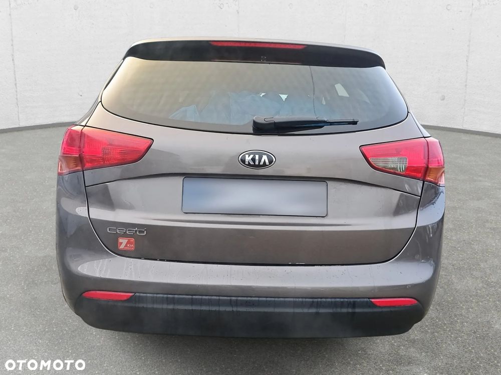 Kia Ceed 1.6 GDI M - 6
