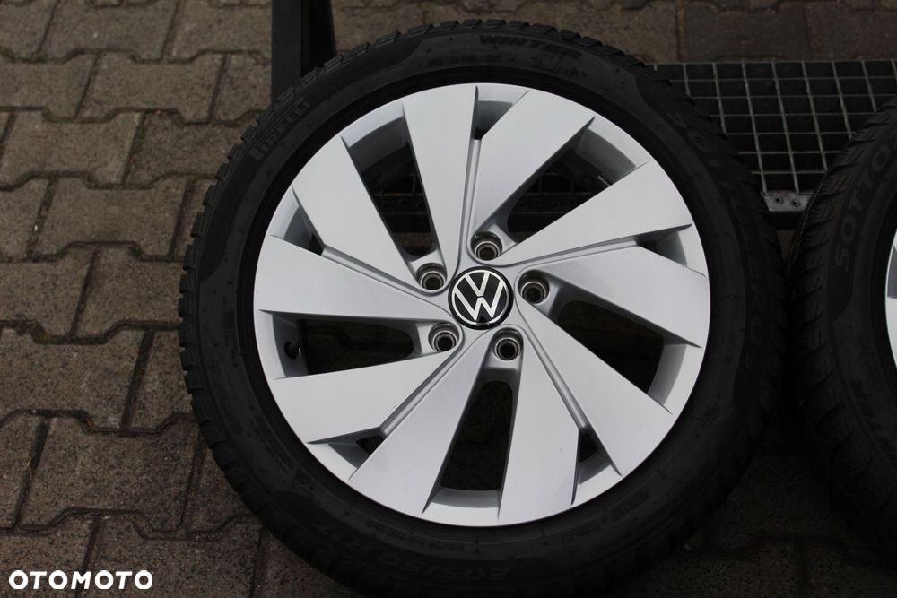 ORYG VW GOLF VIII 17 5x112 ET46 ZIMA 205/50 7mm - 1